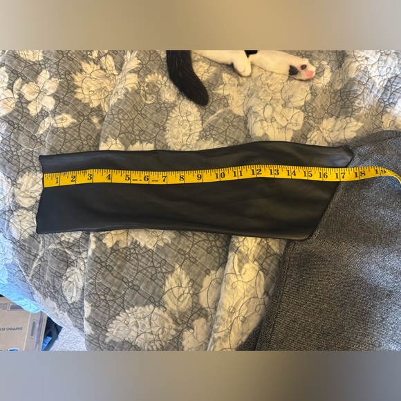 Zara Knit Charcoal Sweater - Picture 7 of 10